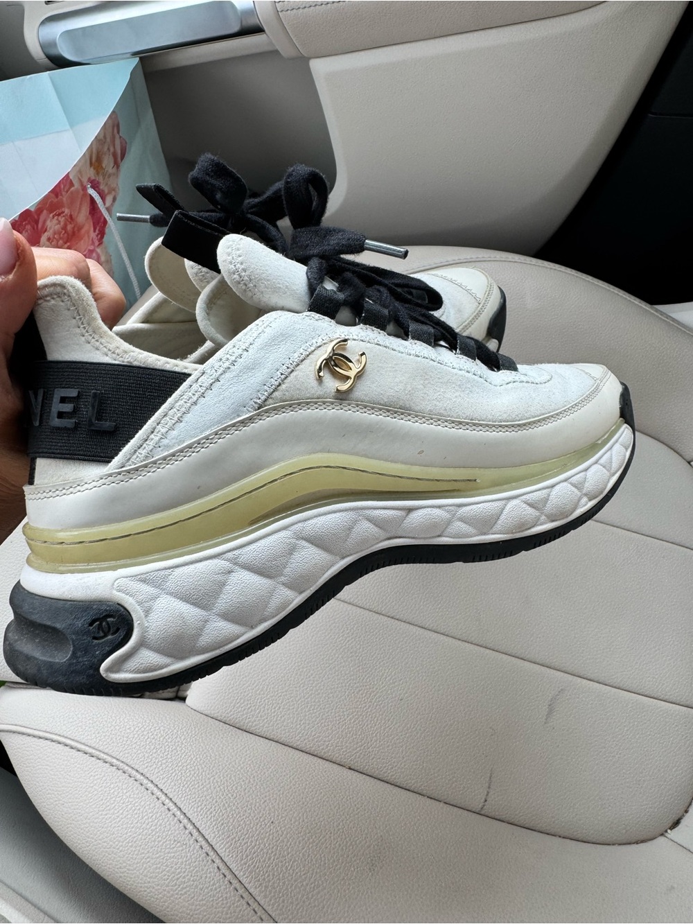 Chanel White & black Leather trainers Sneakers